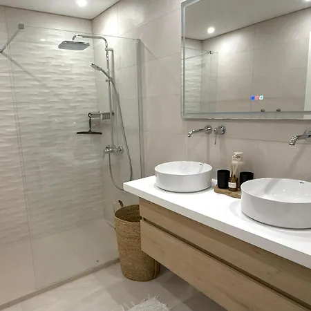 Апартаменти Puerto Alto 6-4 With Stunning Sea-view Естепона