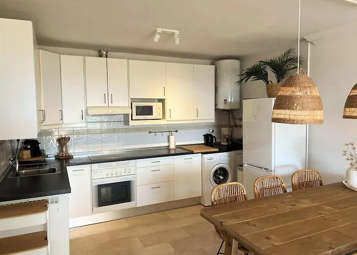 Puerto Alto 6-4 With Stunning Sea-view *