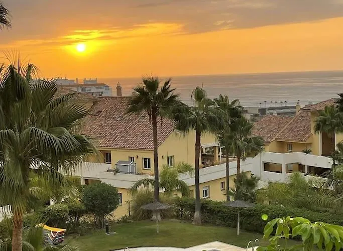 아파트 Puerto Alto 6-4 With Stunning Sea-view 에스테포나